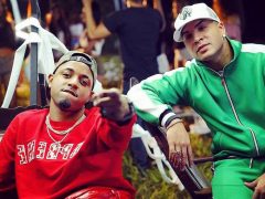 Botón Play de Plata