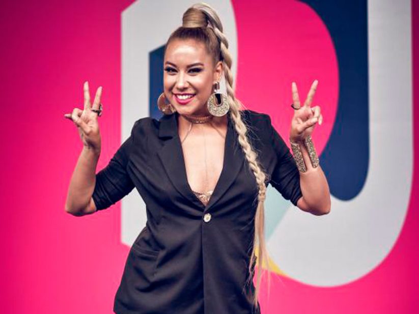 alfombra azul Premios Juventud 2018