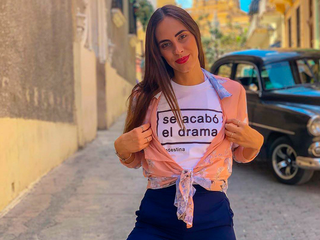 Clandestina denuncia que la marca española Zara robó muchos de sus diseños